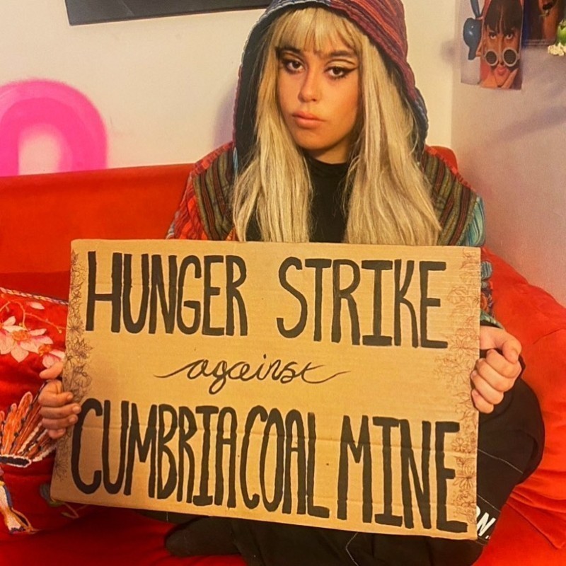 Μεγάλη Βρετανία: Έφηβοι ακτιβιστές κάνουν απεργία πείνας για το άνοιγμα υποβρύχιου ανθρακωρυχείου